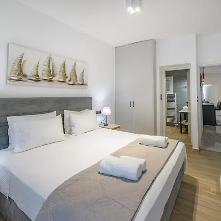 Theotokopoulos Park Renovated Apartment Heraklion  Exterior photo